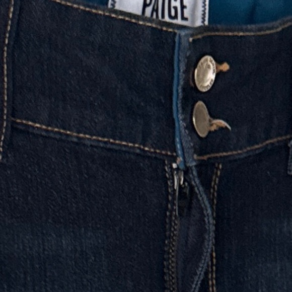 PAIGE Hidden Hills Petite Carson Bootcut Dark Wash Jeans Size 33/ 31 Inch Inseam - Picture 6 of 13